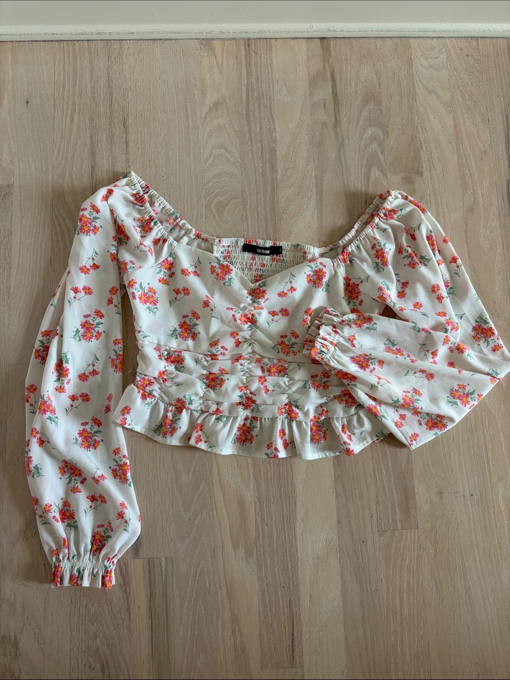 BIKBOK Floral Ruffle Hem Long Sleeve Crop Top - White with Pink/Orange Flowers
